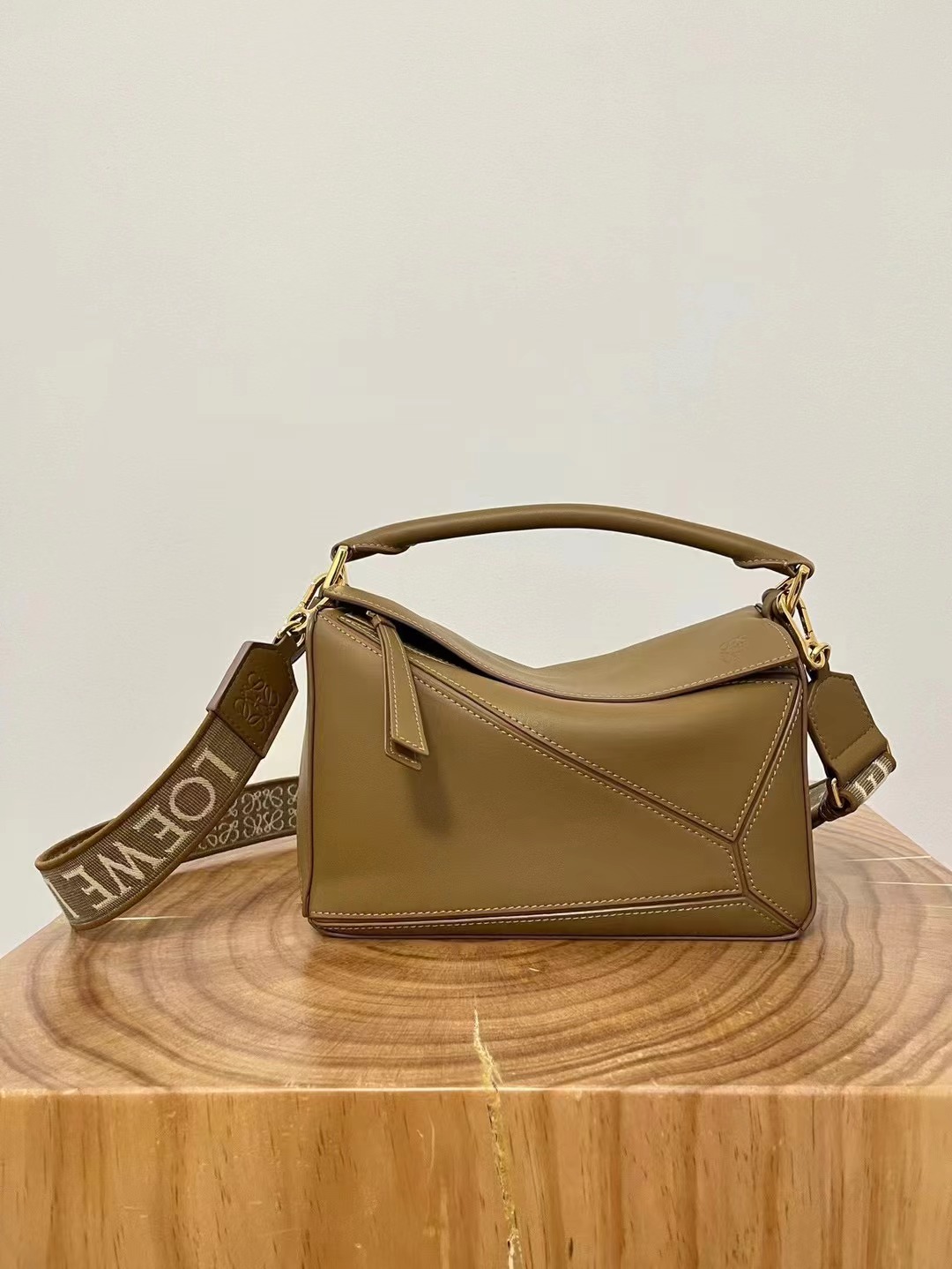 20240324 LOEWE